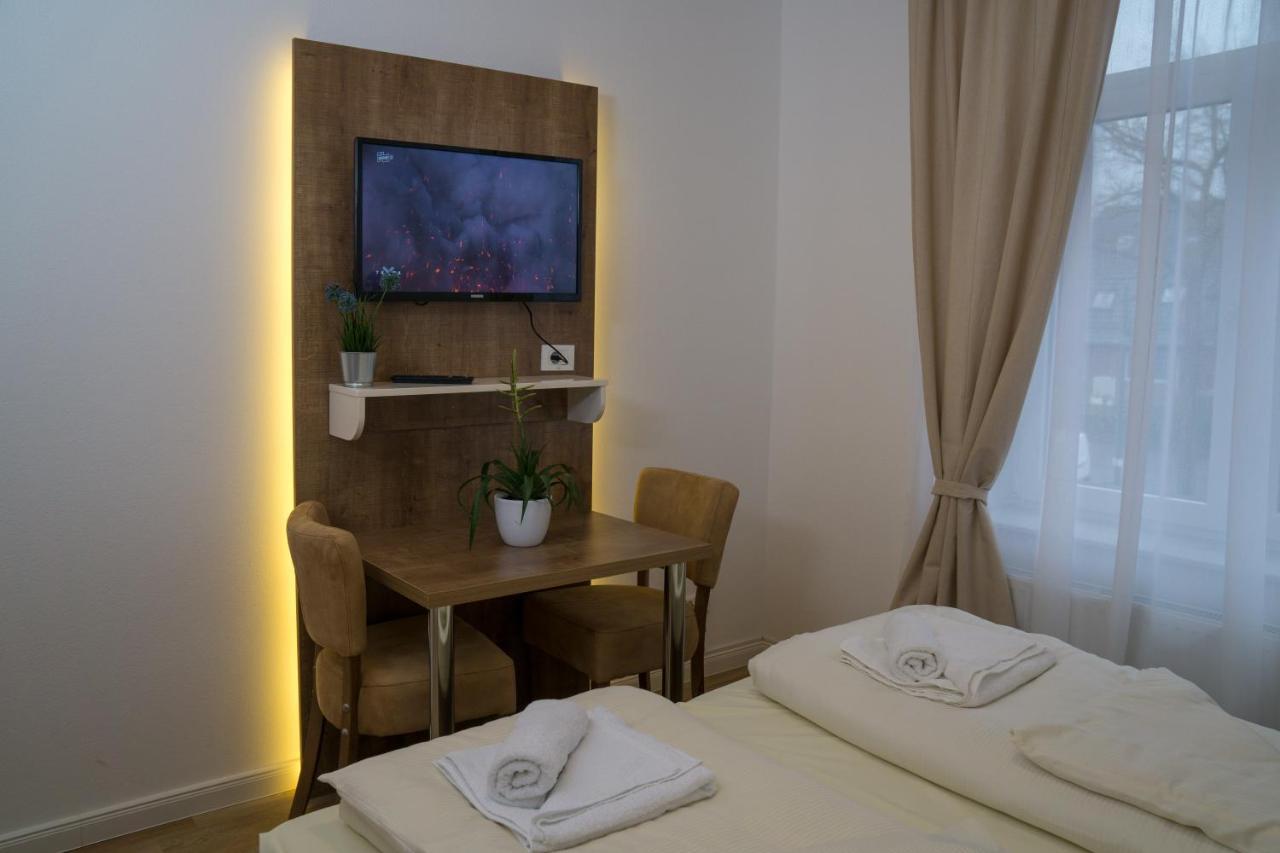 Hotel-Feuerstein Neuenkirchen  Экстерьер фото